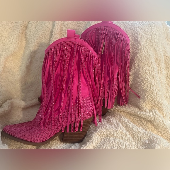Jessica Simpson Hot Pink Rhinestone Fringe Boots - Picture 3 of 10